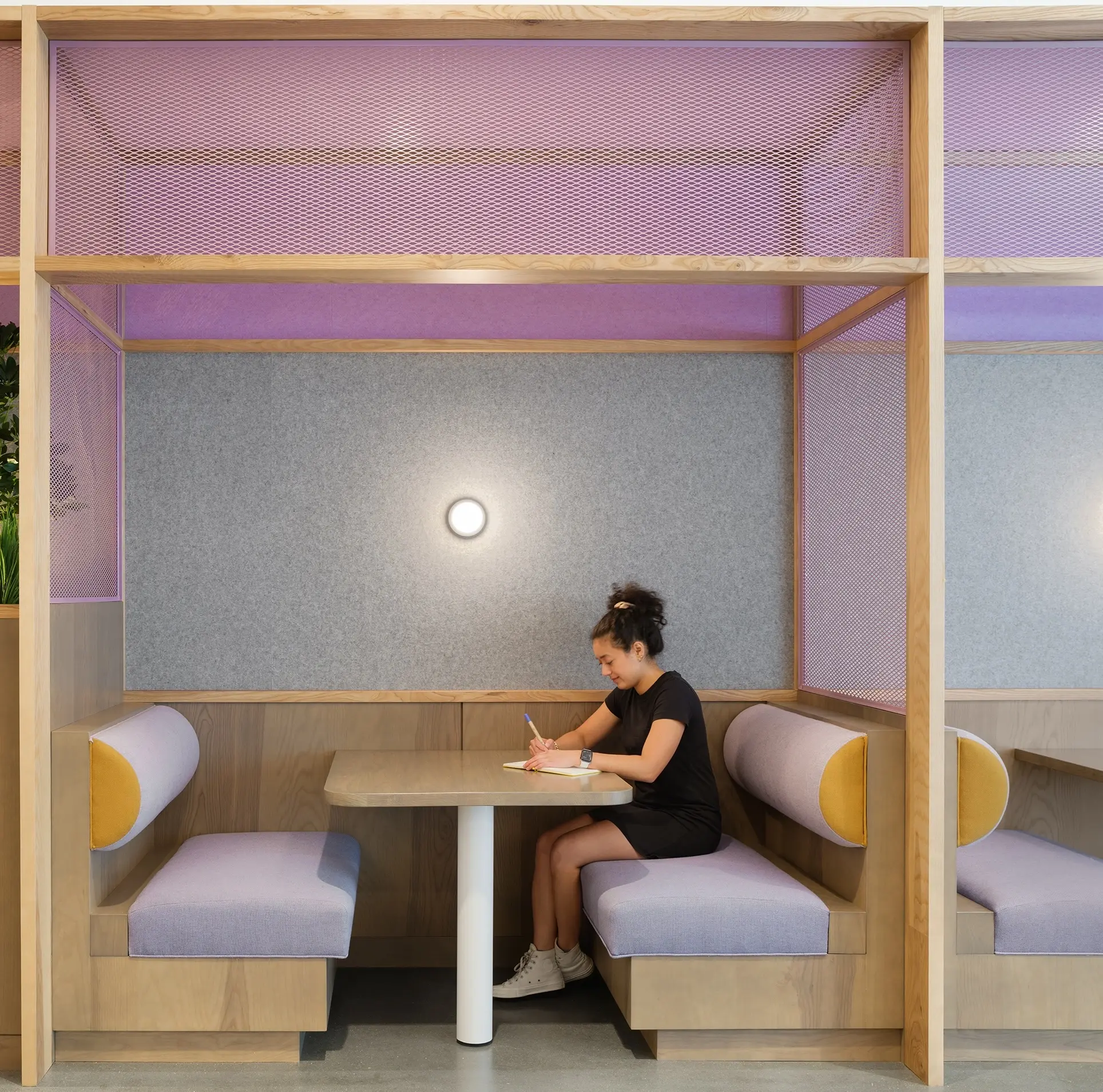 12_LINKEDIN_Photos by Jason ORear web