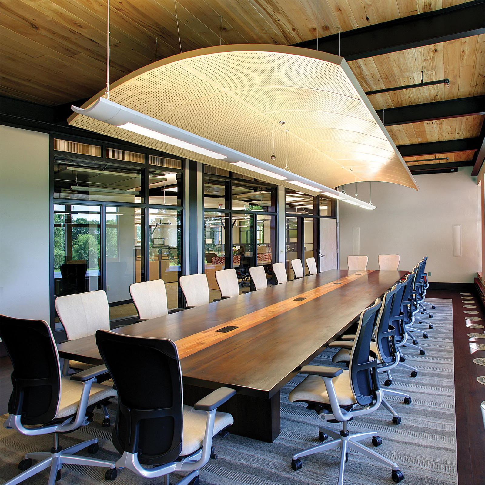 US-Venture 054.pdf_Page_1_Image_Square RJ WEB