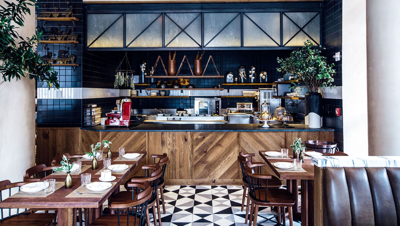 Character Grade Red Oak Cladding bar fronts in a high end restaurant