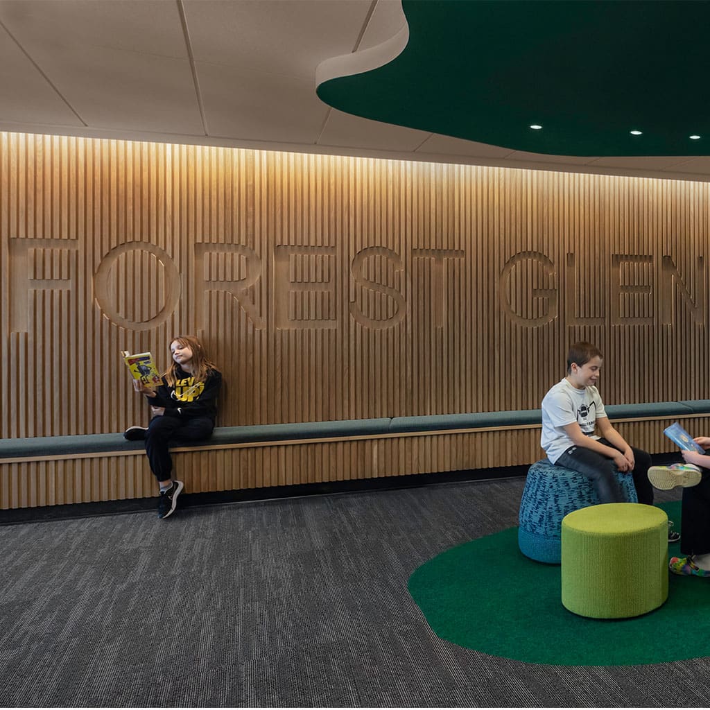 Forest Glen Classic Wall Slat Logo