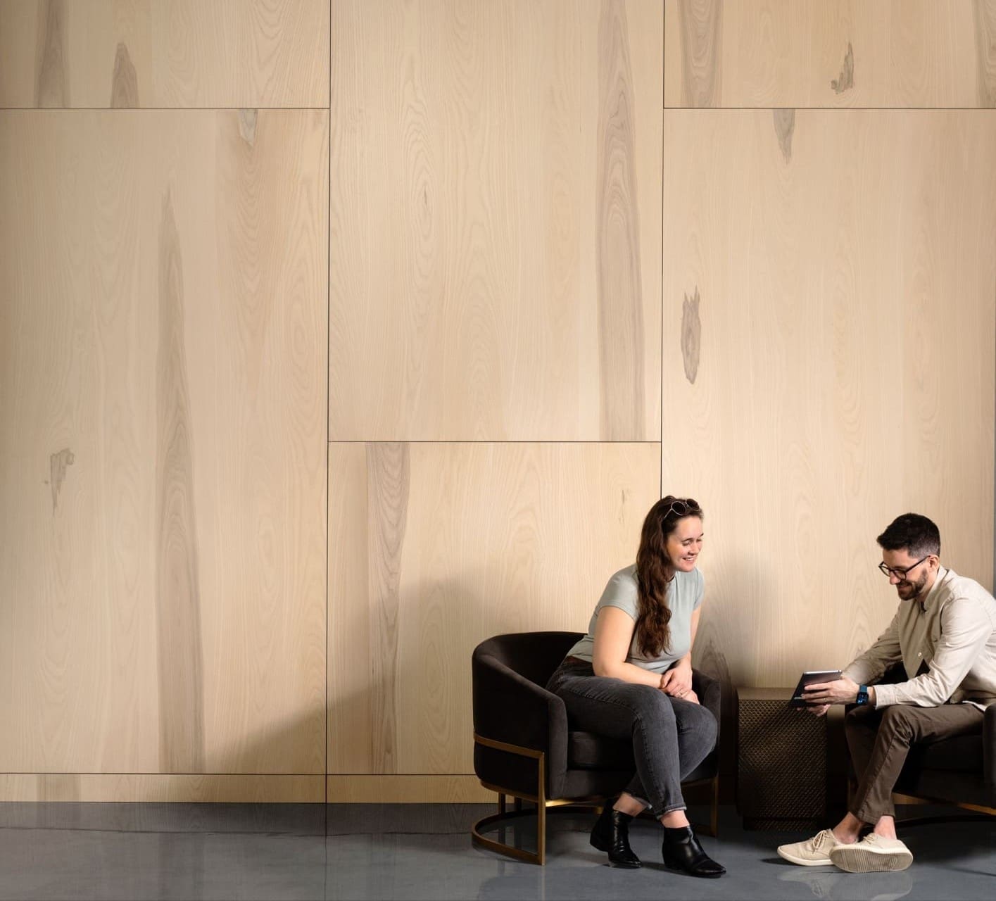 Live Sawn Bright Ash Veneer Paneling Commercial Feature Wall Installation