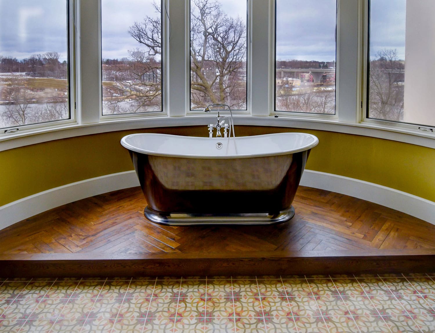 Reclaimed White Oak Flooring with Herringbone Pattern in a Residential Bathroom