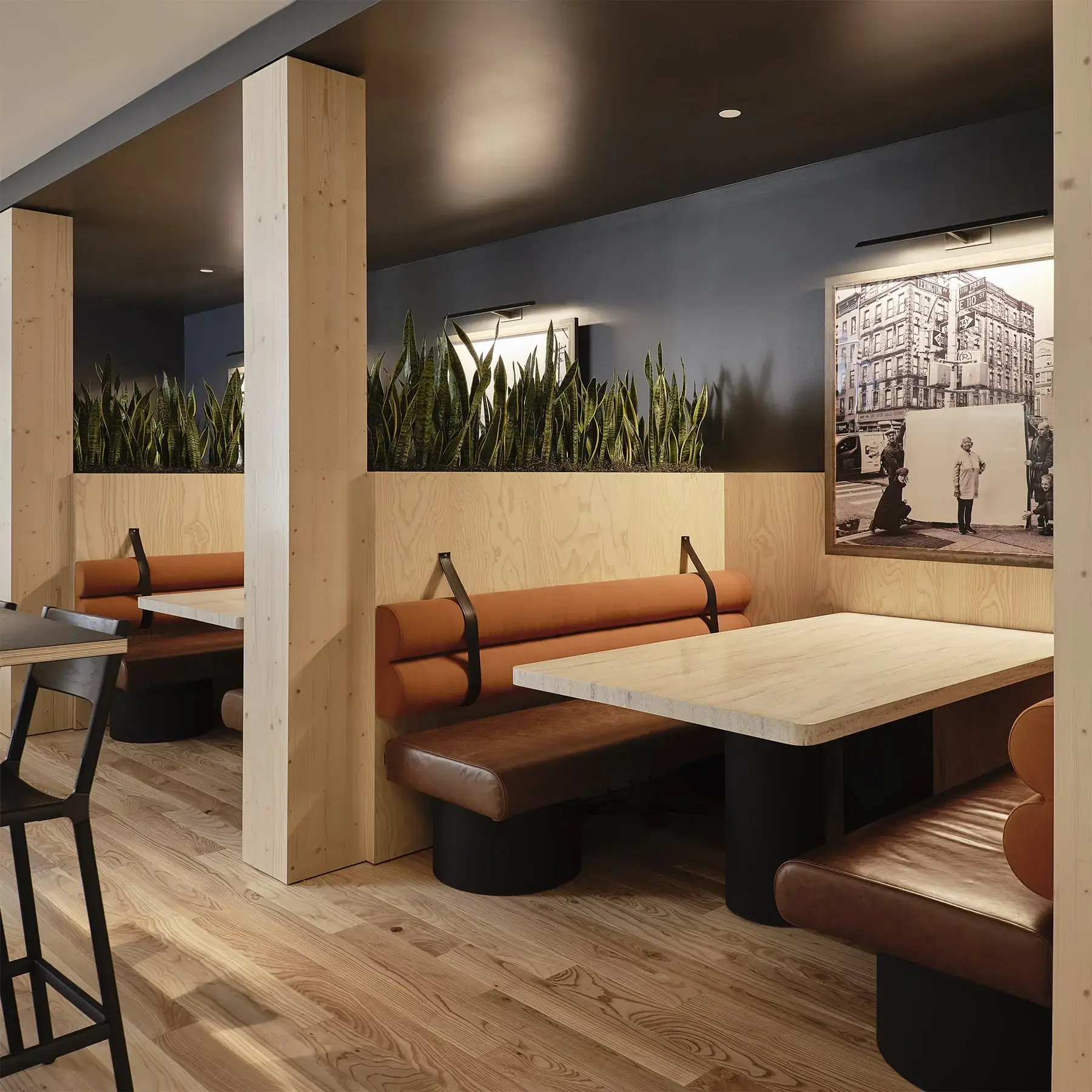 Levis-Amen-booth-Tables-sq-web-min