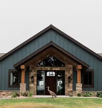 Exterior beams green house sq web-min