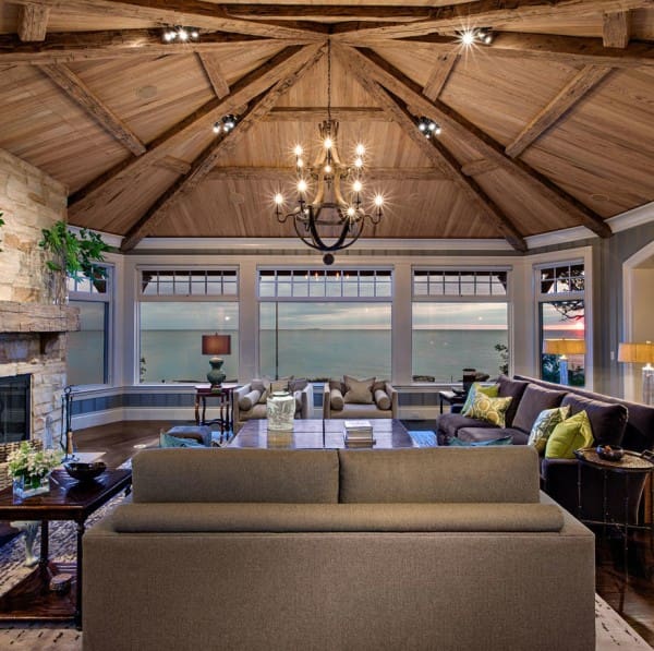 mitchw-lr-ceiling-10.28.20-600x597